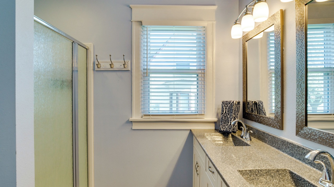 Photo of Bathroom in Winterset