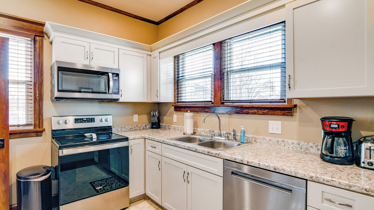 Photo of Others in Winterset