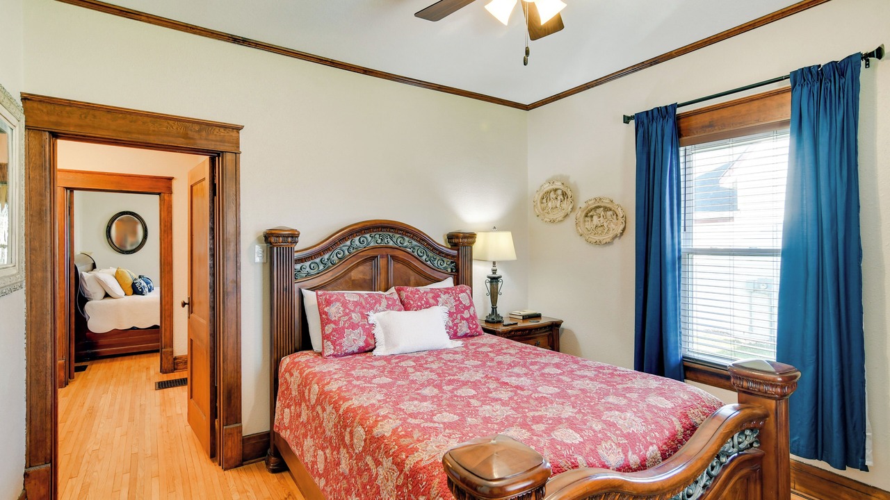 Photo of Others in Winterset