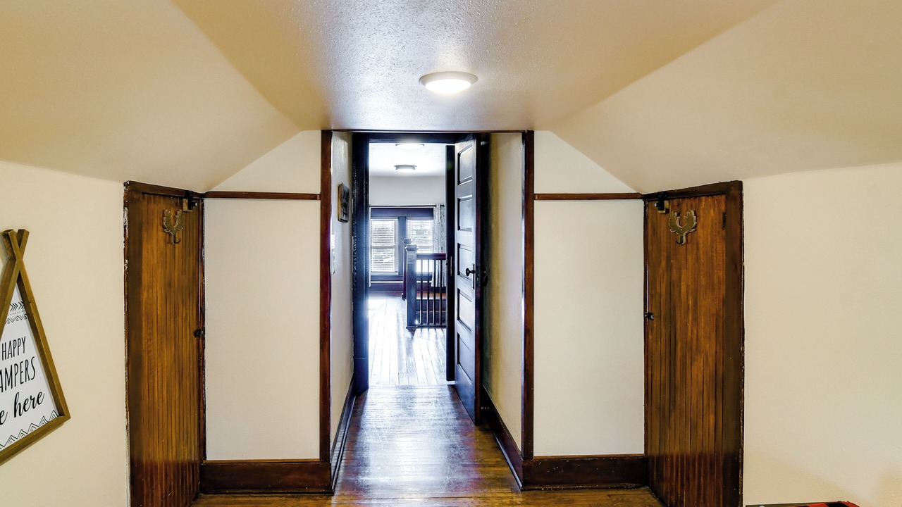 Photo of Others in Winterset