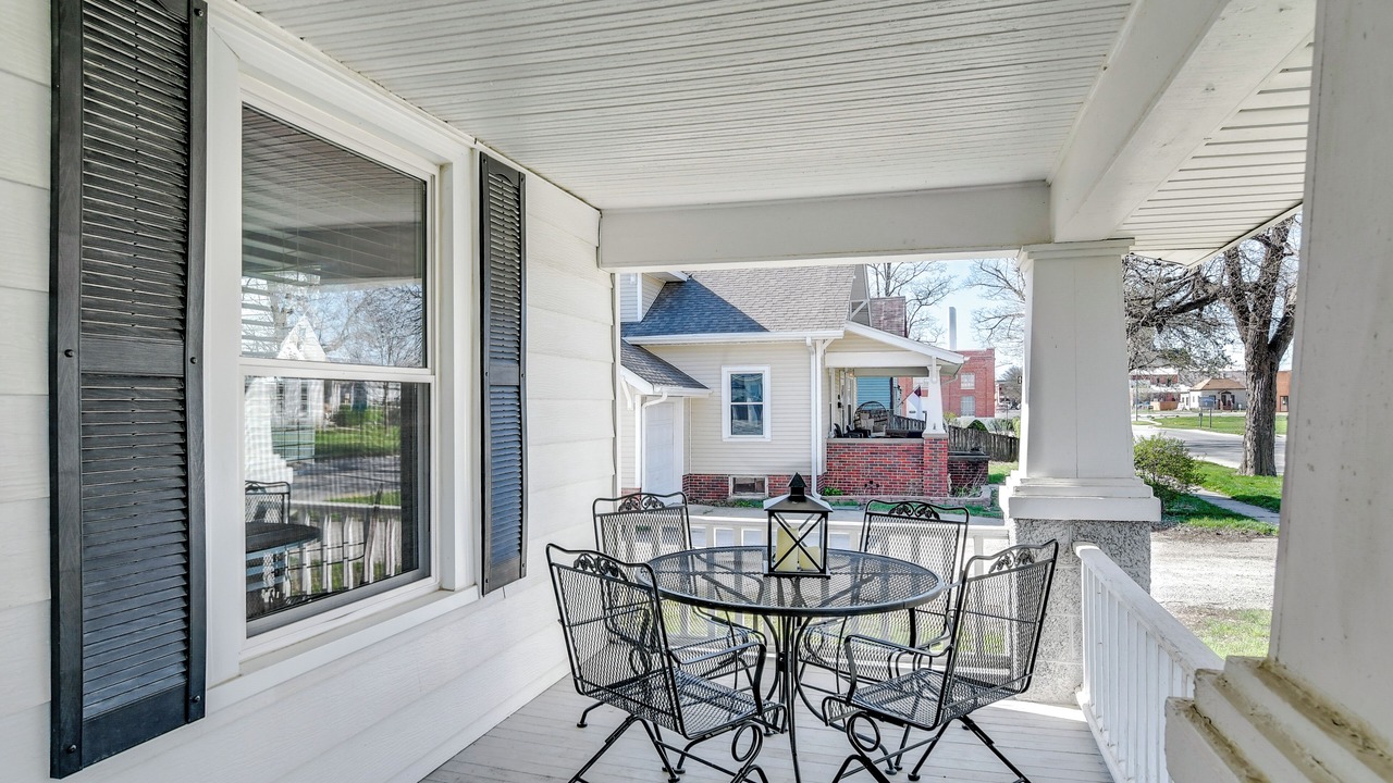 Photo of Outdoor in Winterset