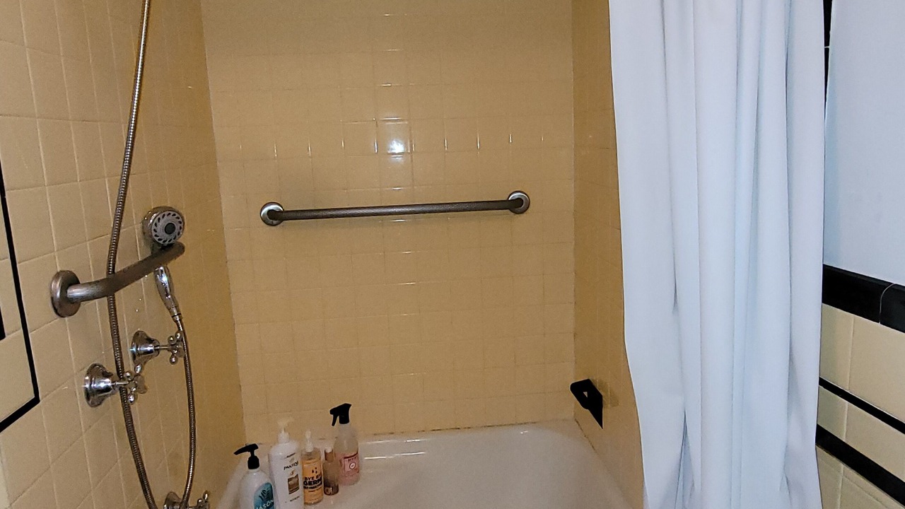 Photo of Bathroom in West Haven