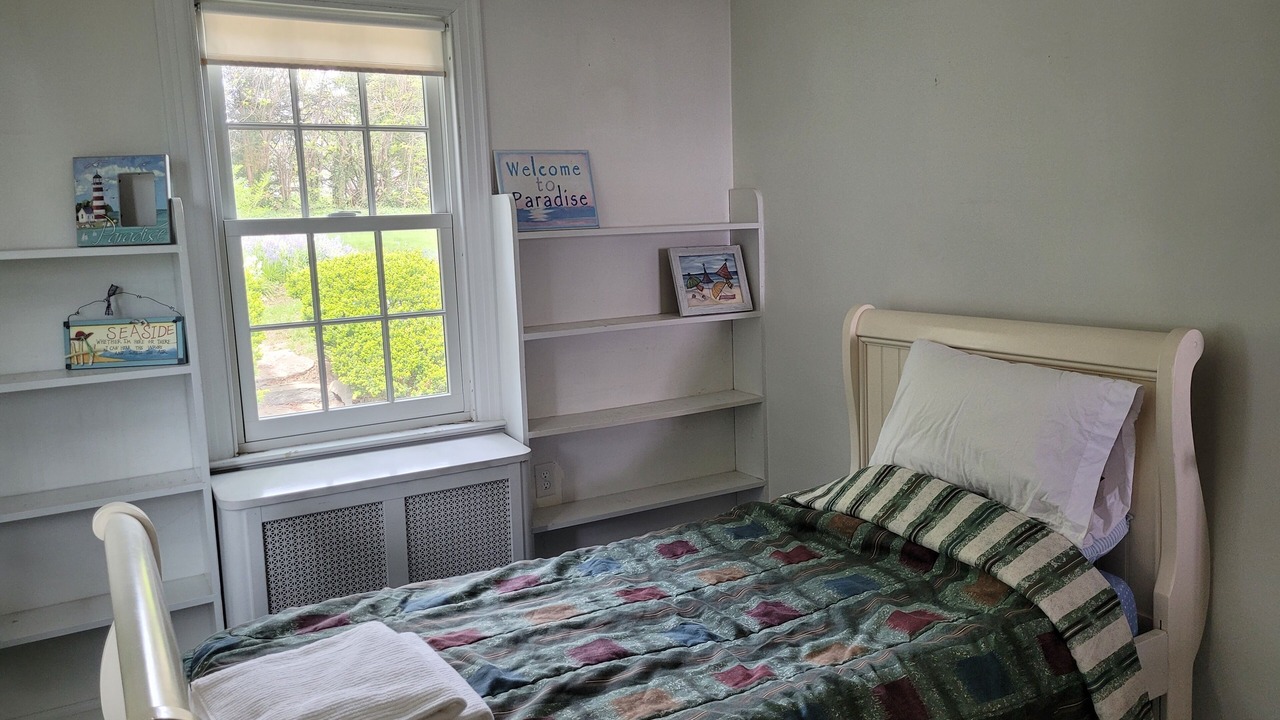 Photo of Bedroom in West Haven
