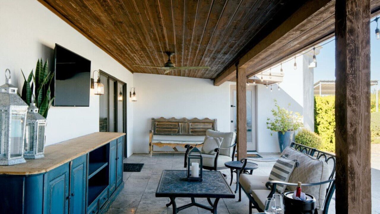 Photo of Patio Balcony in Paradise Valley Village