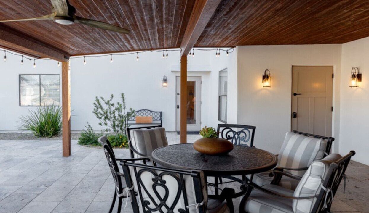 Photo of Outdoor in Paradise Valley Village