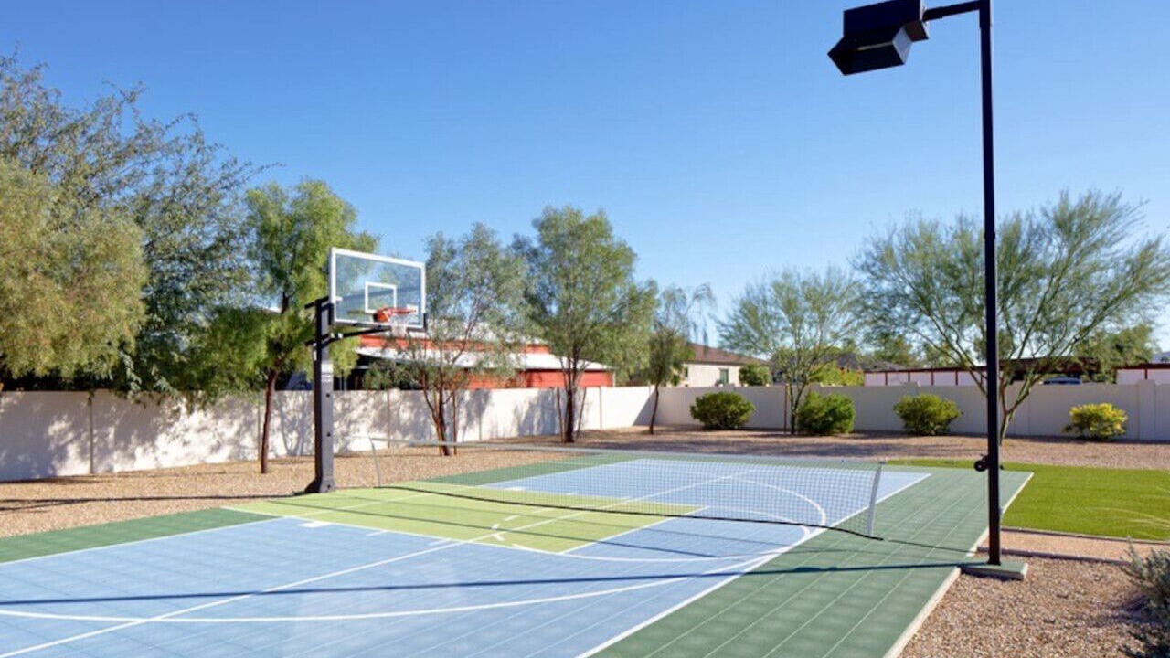 Photo of Others in Paradise Valley Village