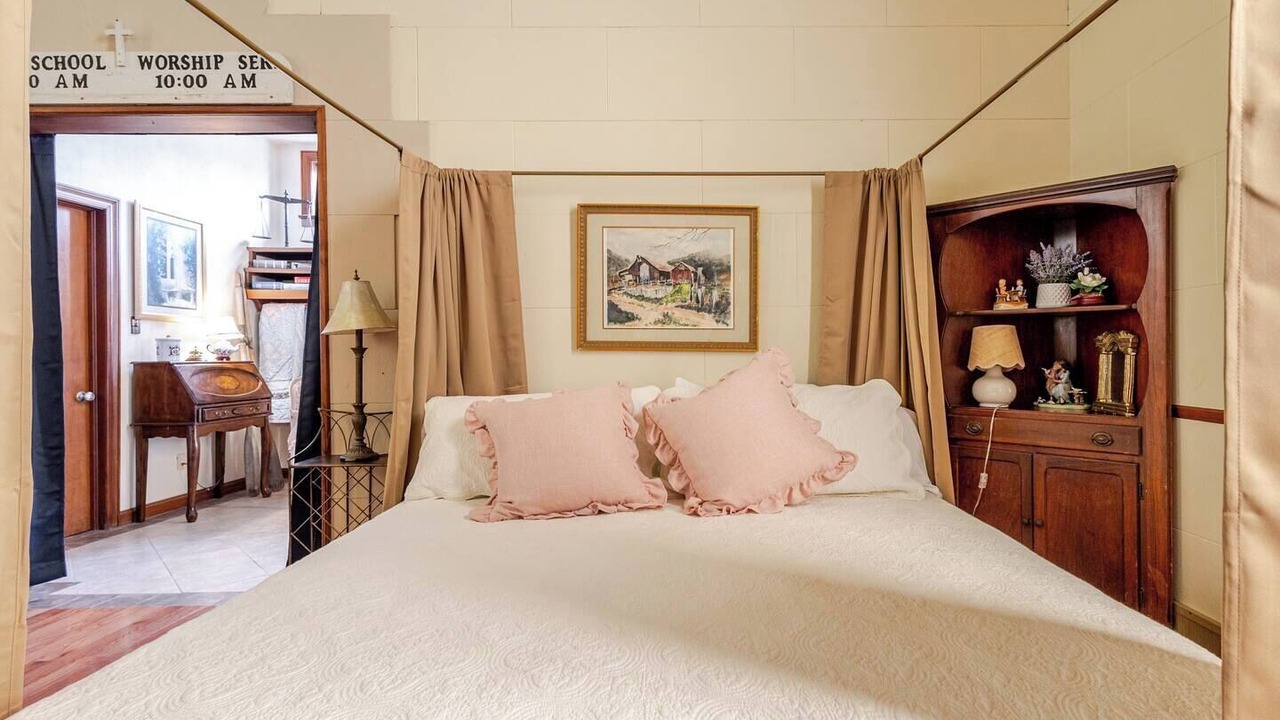Photo of Bedroom in Treloar