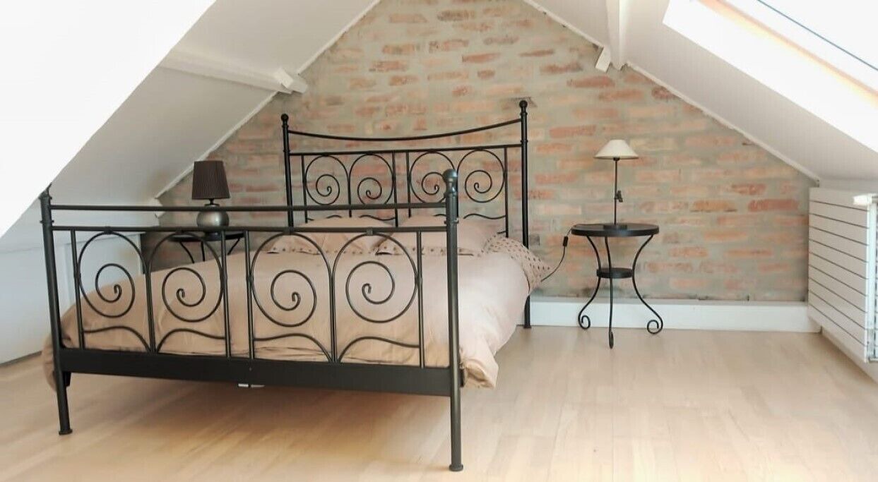 Photo of Bedroom in Clamart
