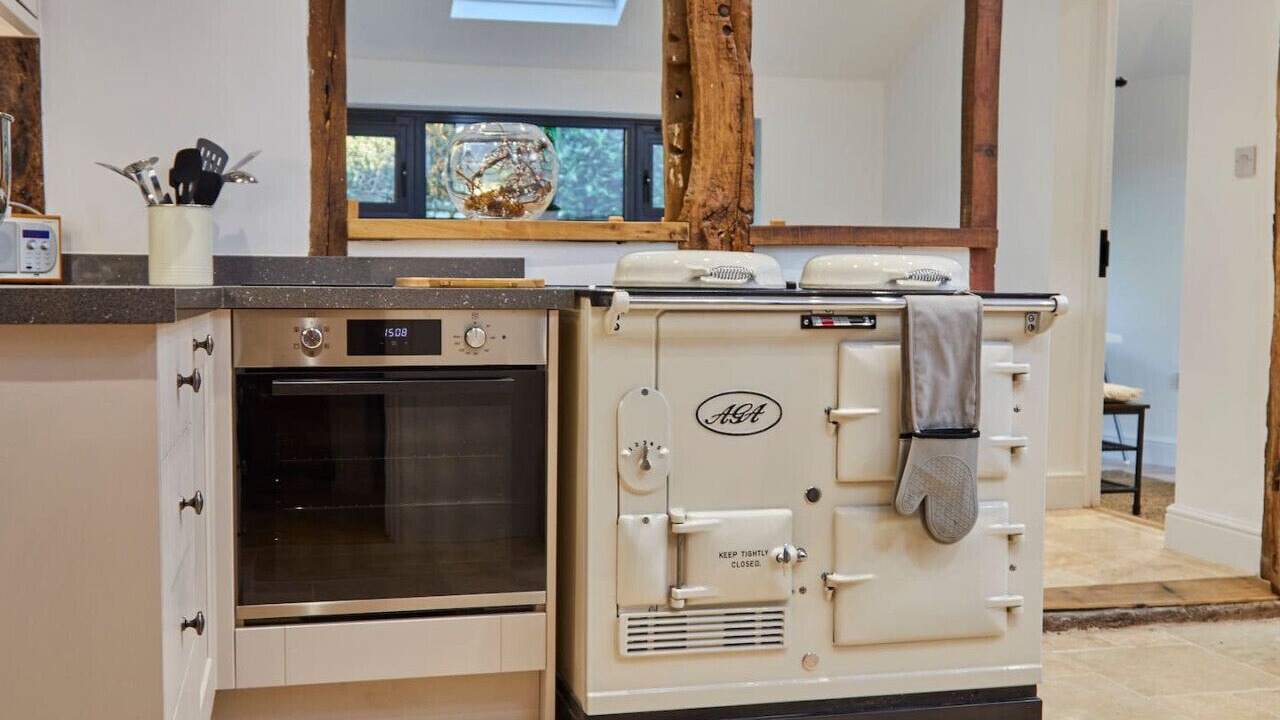 Photo of Kitchen in Waterlooville