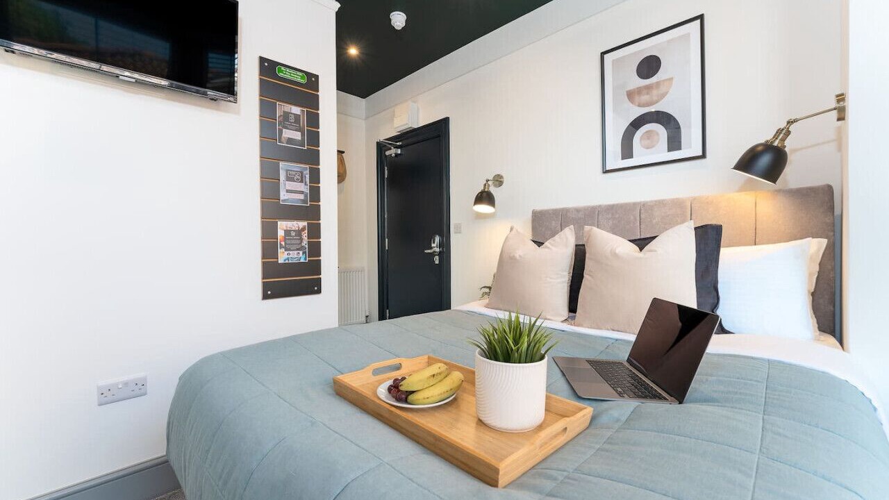 Photo of Bedroom in Southampton