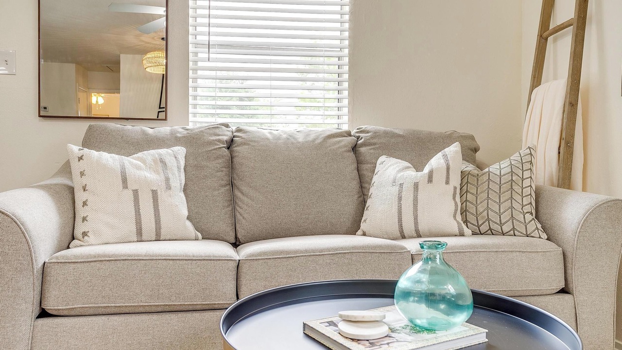 Photo of Livingroom in Fairmount