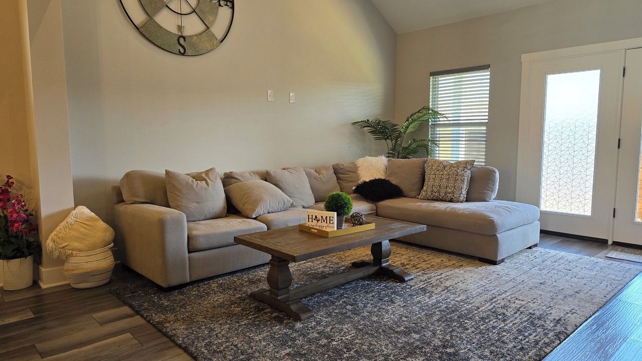Photo of Livingroom in Sherman