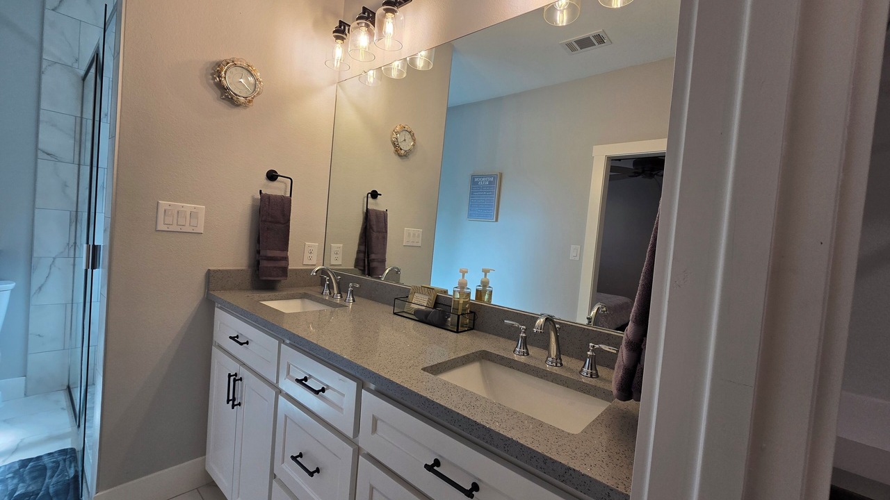 Photo of Bathroom in Sherman