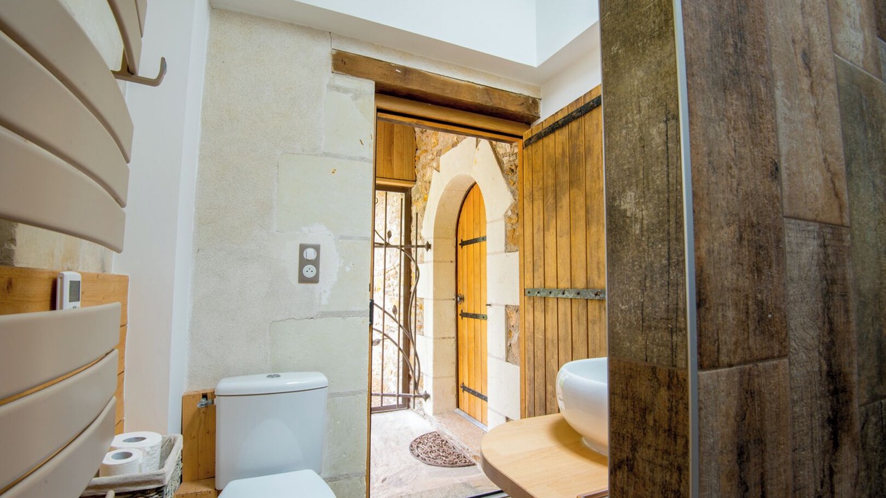 Photo of Bathroom in Les Rosiers-sur-Loire
