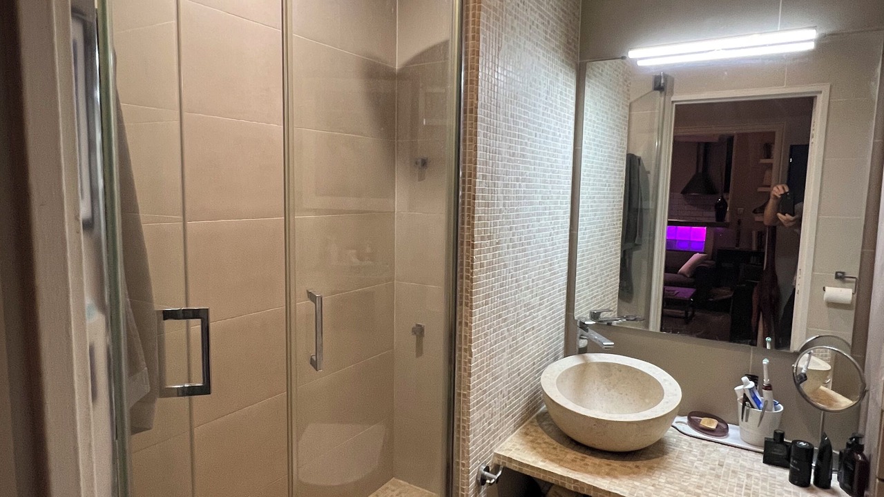 Photo of Bathroom in Arcueil
