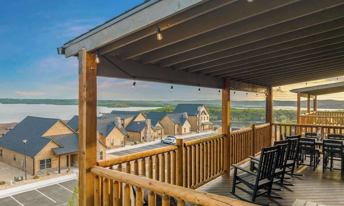 Photo of Patio Balcony in Table Rock