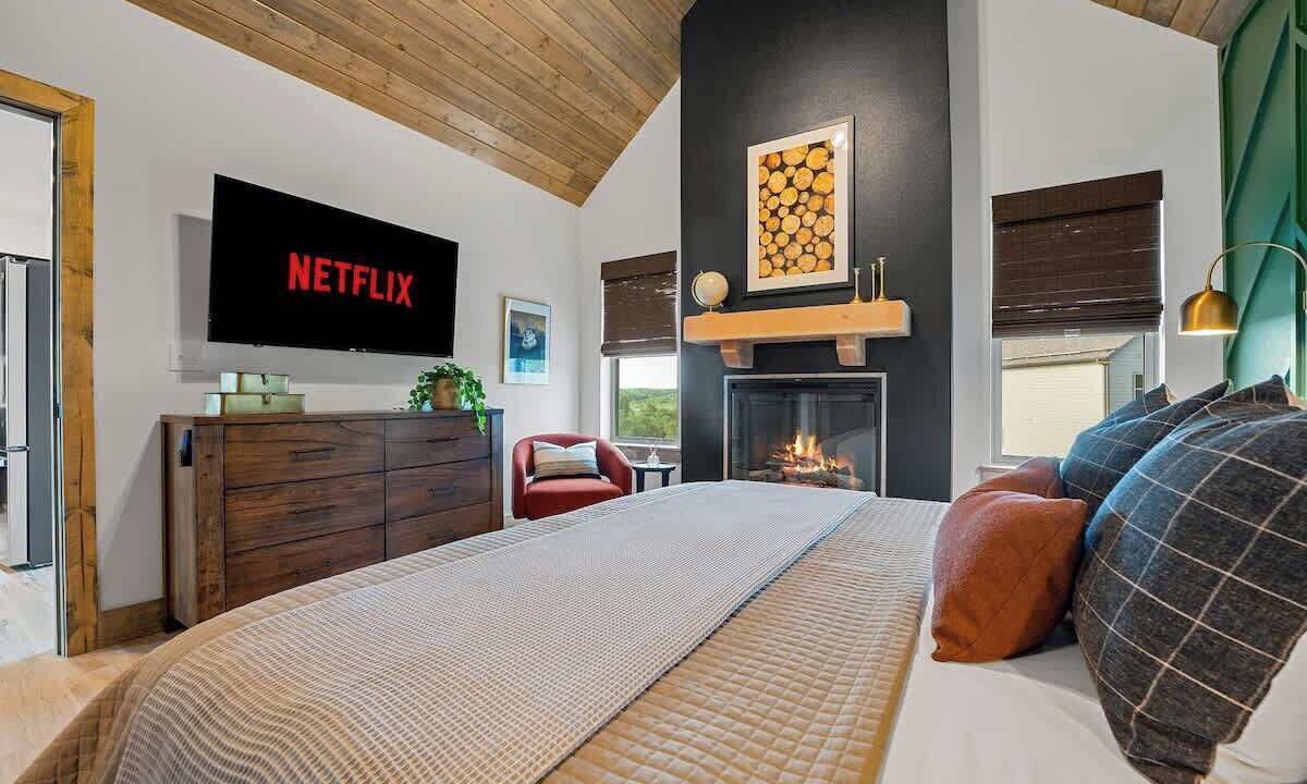 Photo of Bedroom in Table Rock