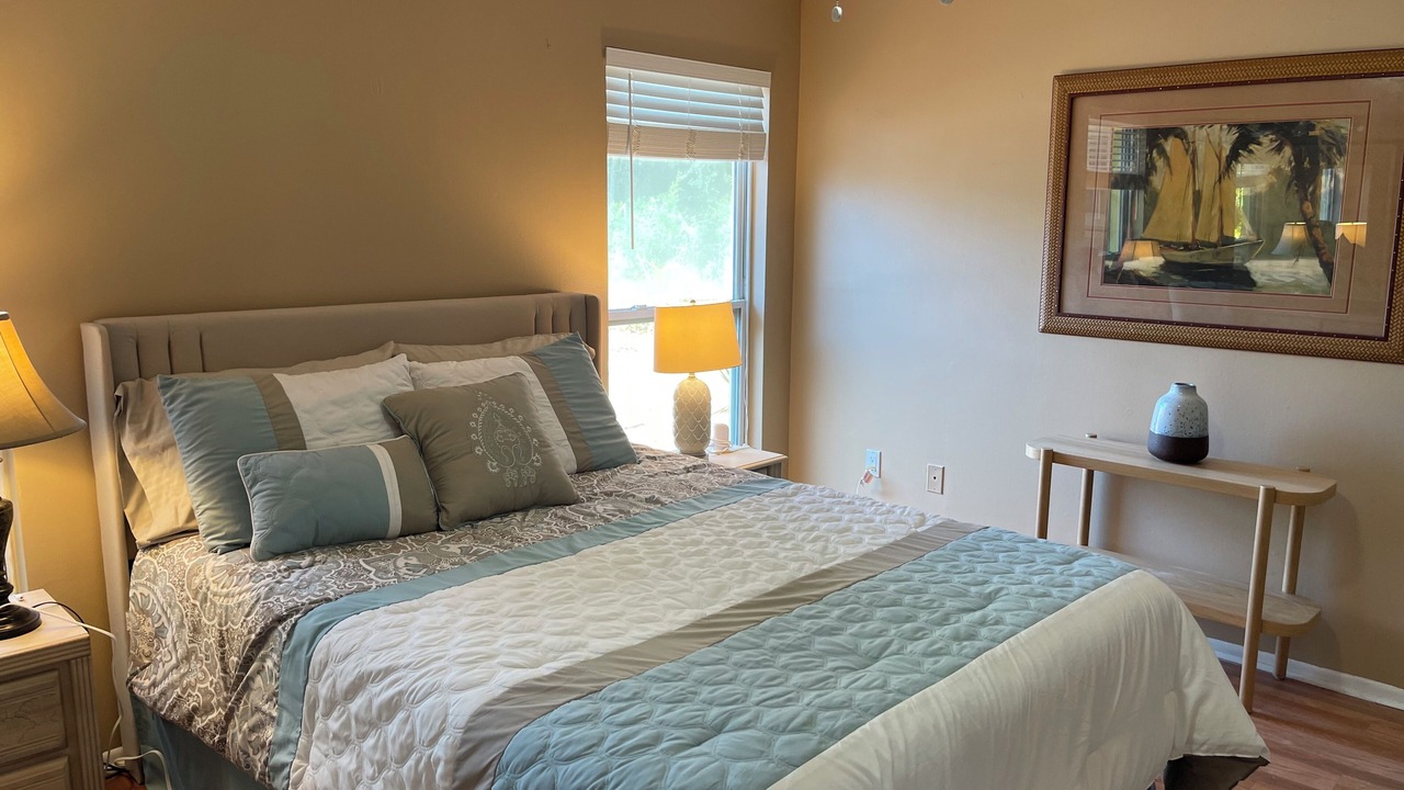 Photo of Bedroom in Seven Springs Homes