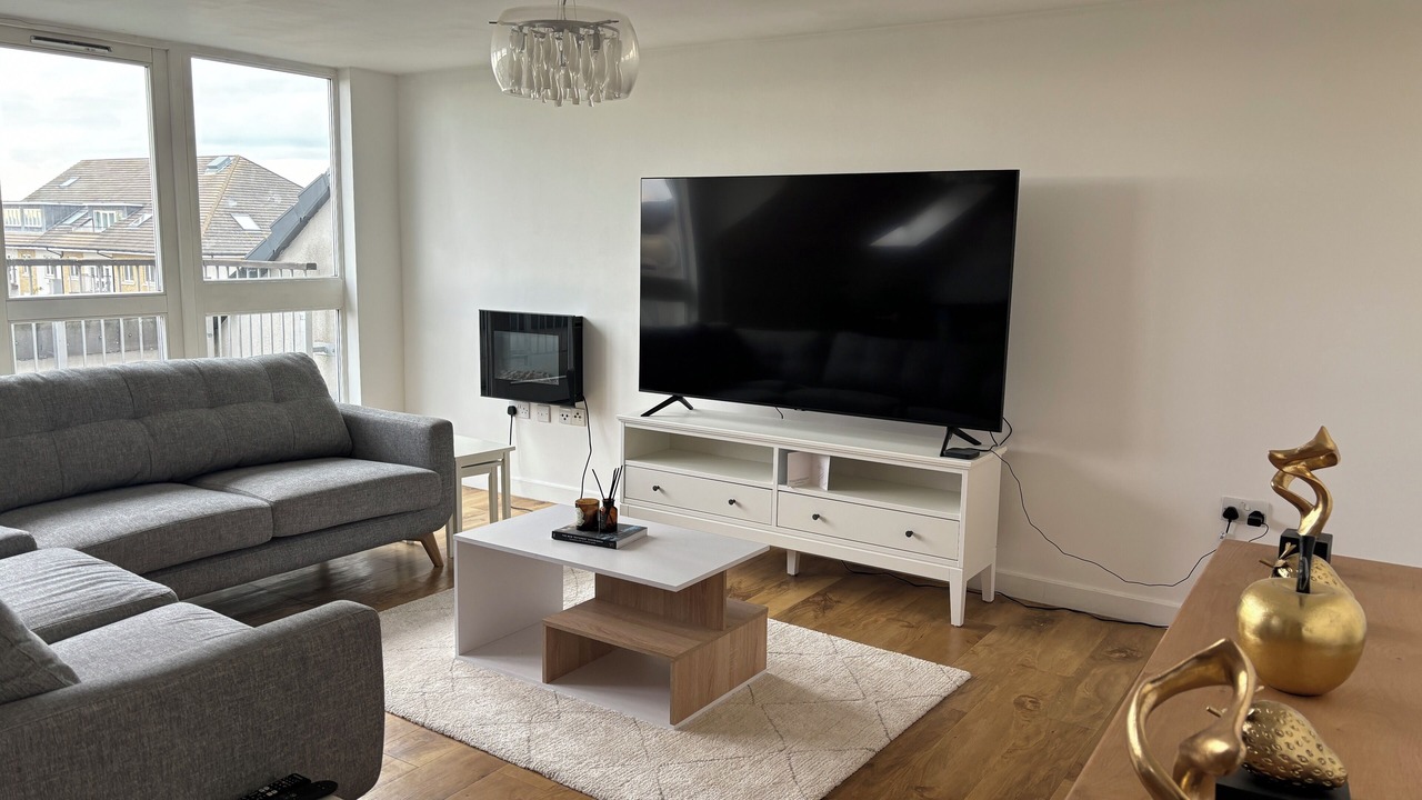 Photo of Livingroom in Hillingdon