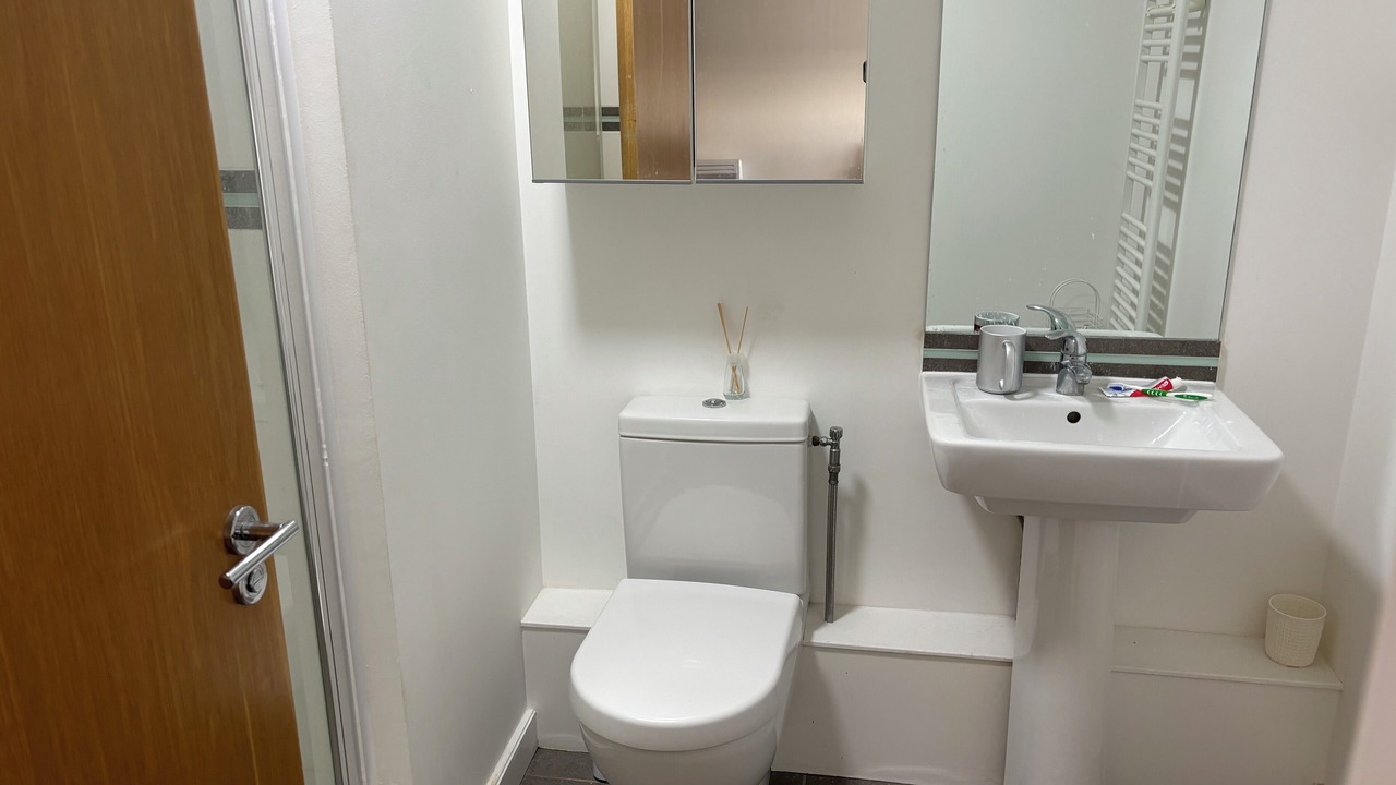 Photo of Bathroom in Hillingdon