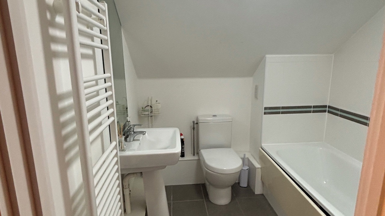 Photo of Bathroom in Hillingdon
