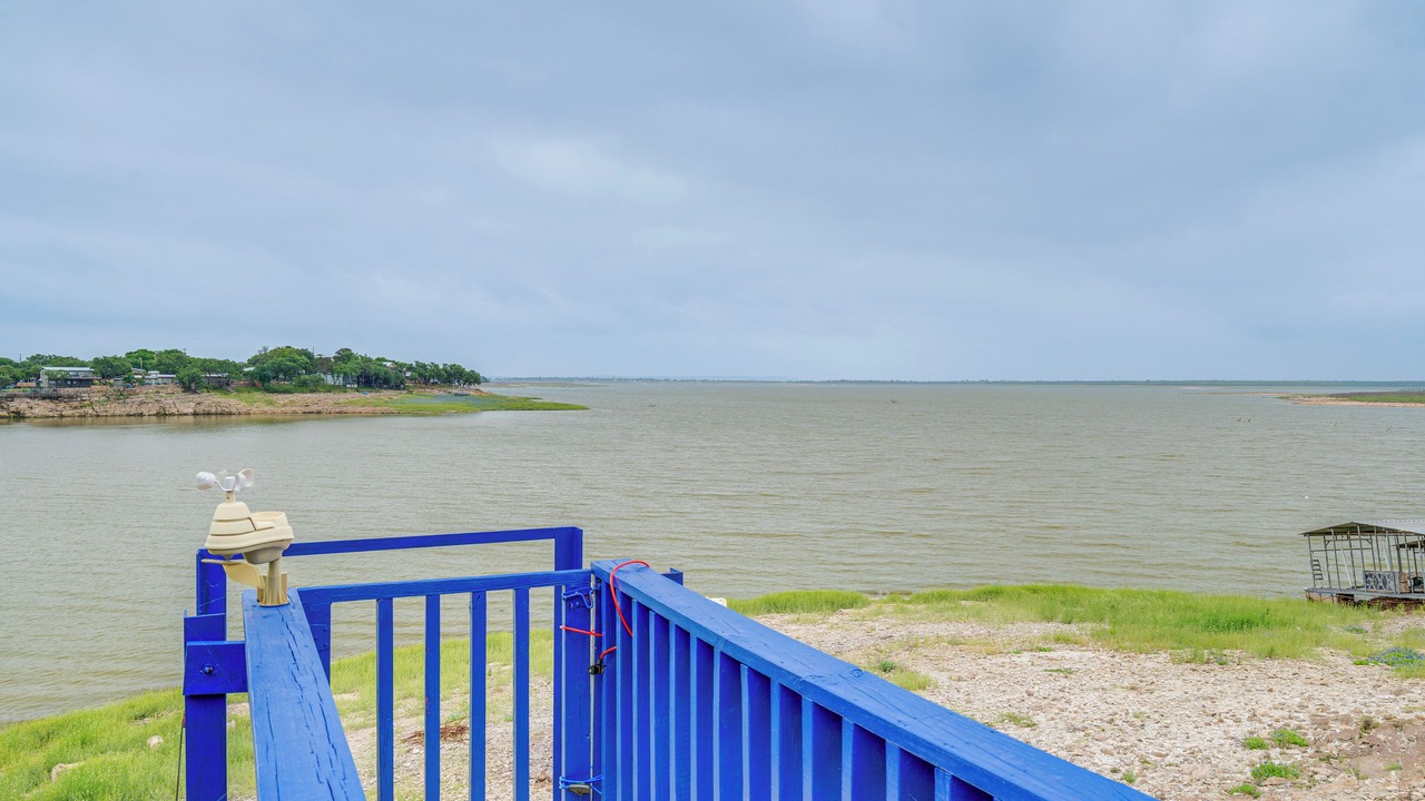 Photo of Outdoor in Burnet