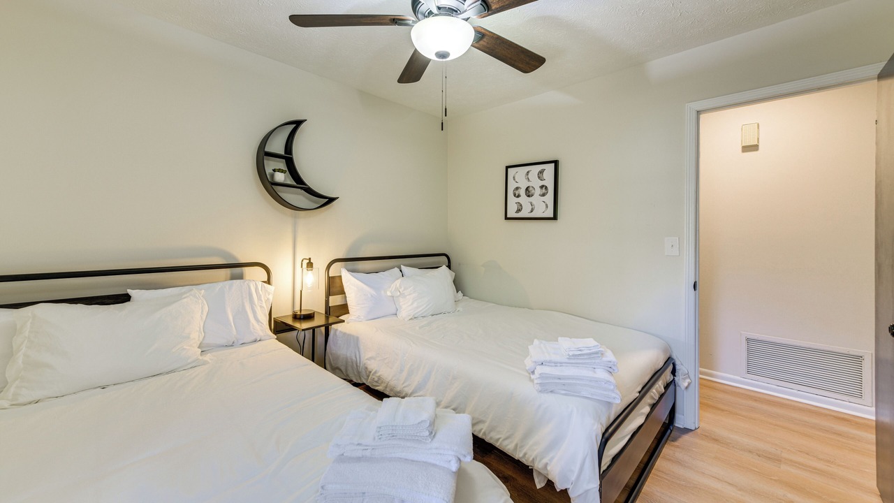 Photo of Others in Fortson