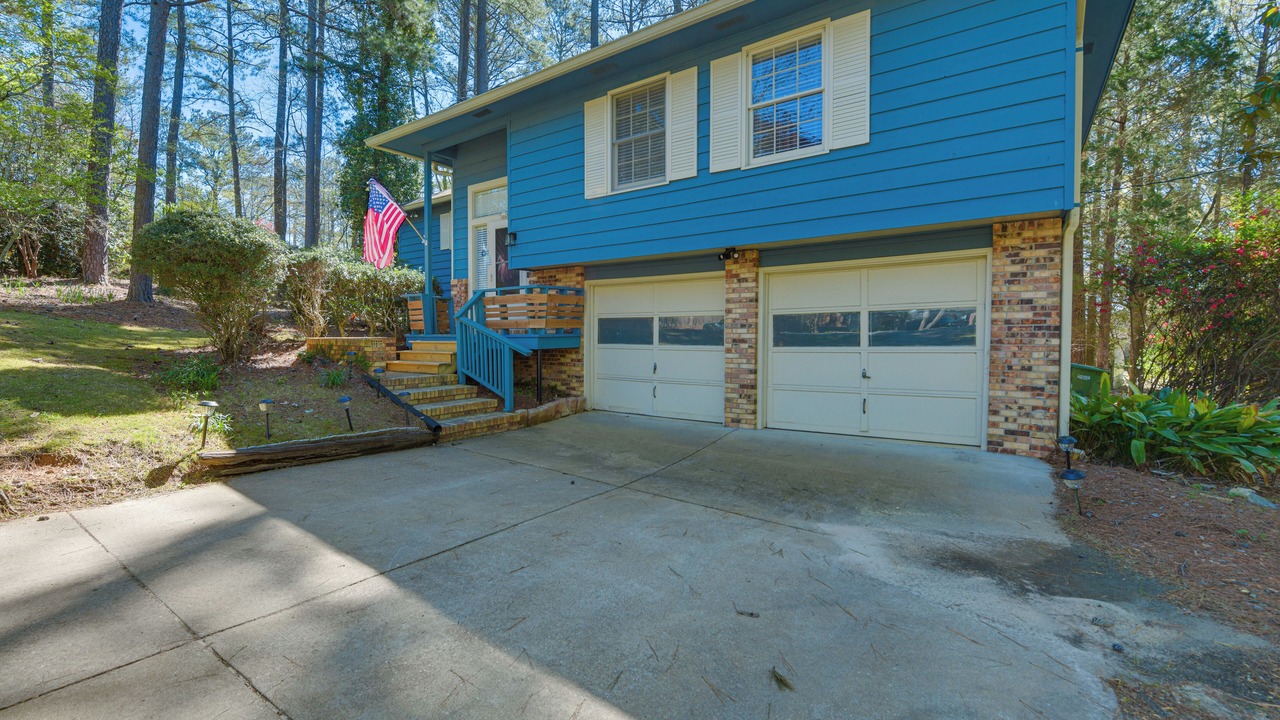 Photo of Outdoor in Fortson