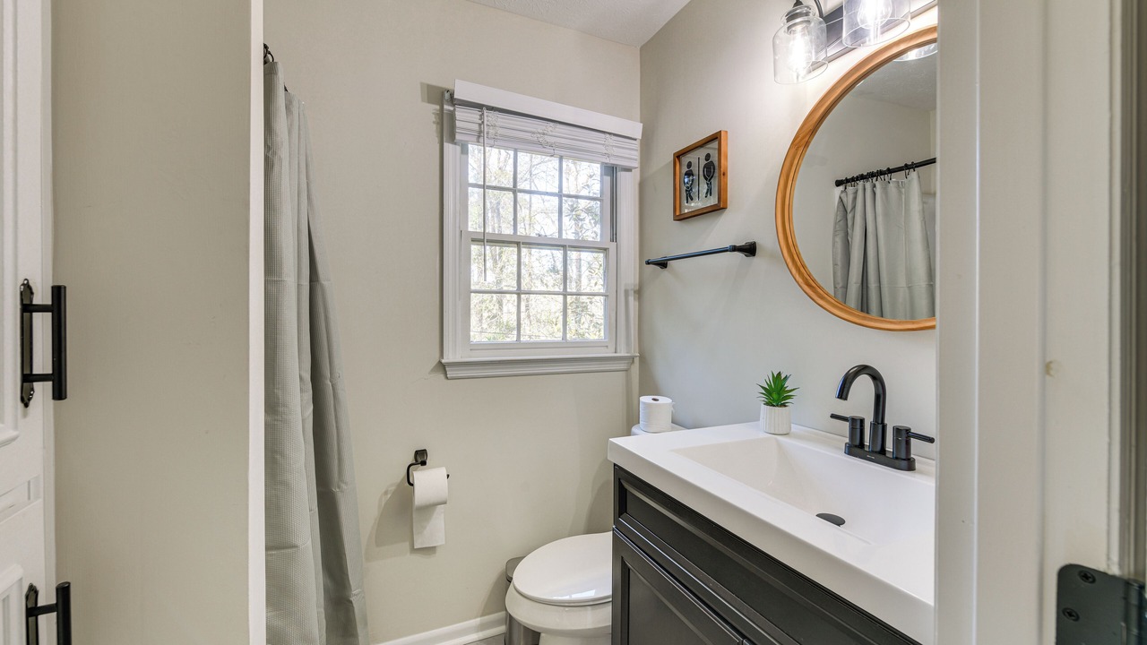 Photo of Bathroom in Fortson