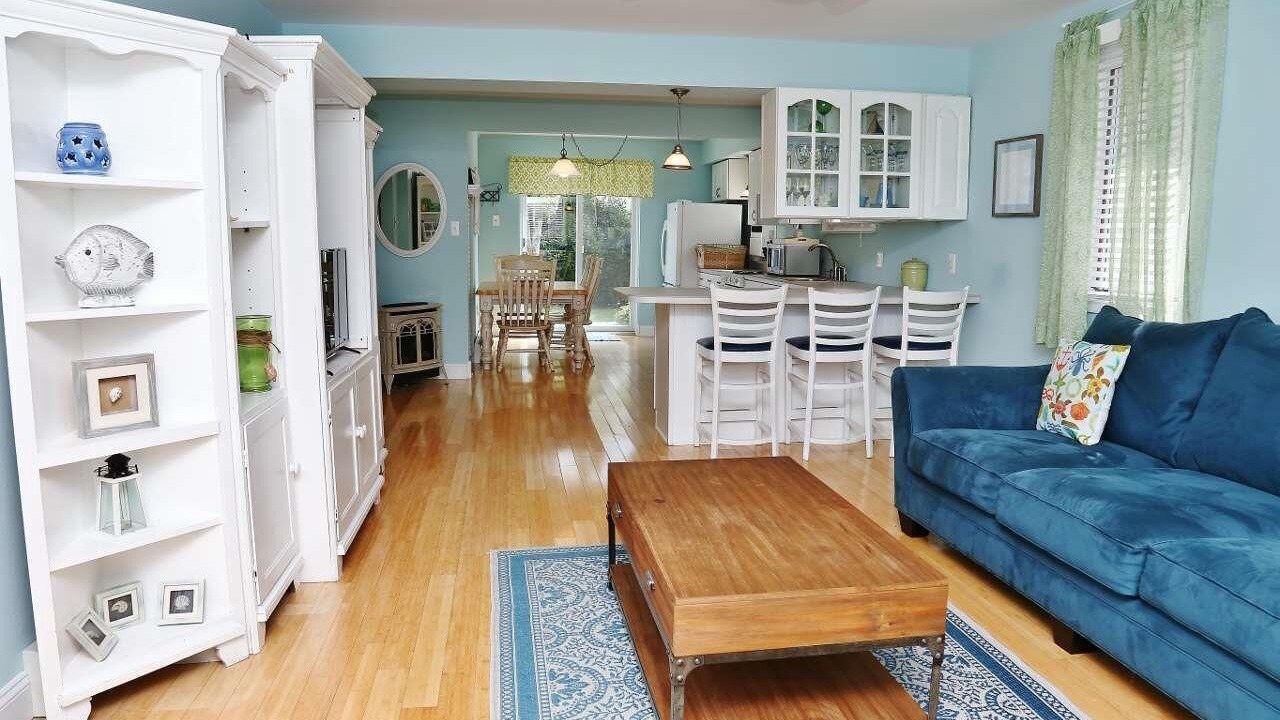 Photo of Livingroom in Leeds Point