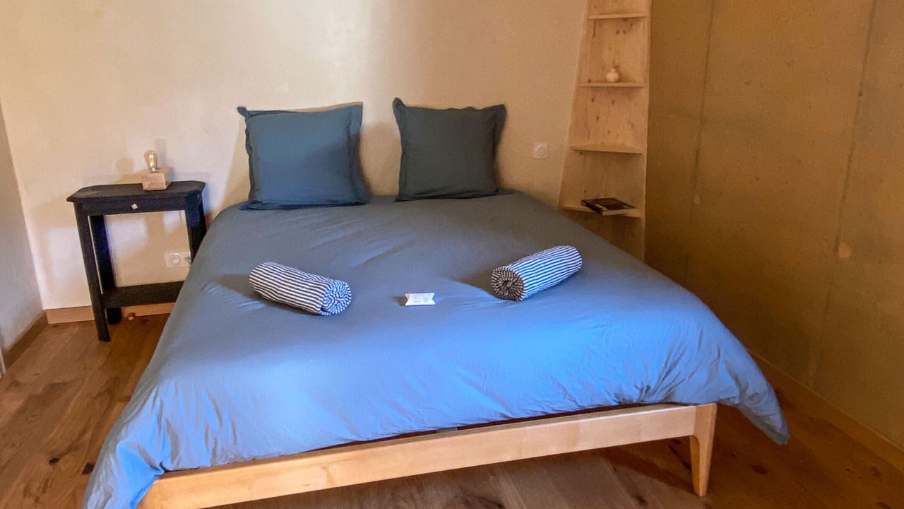 Photo of Bedroom in Entremont