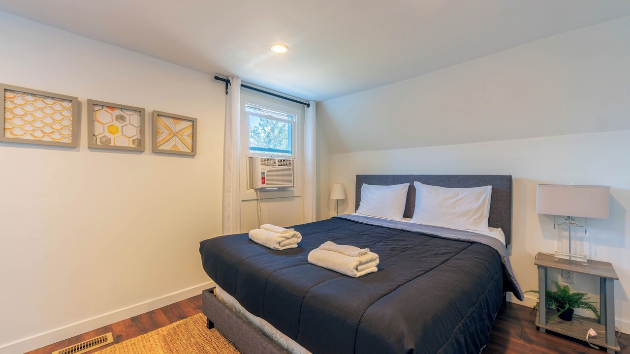 Photo of Bedroom in Douglas