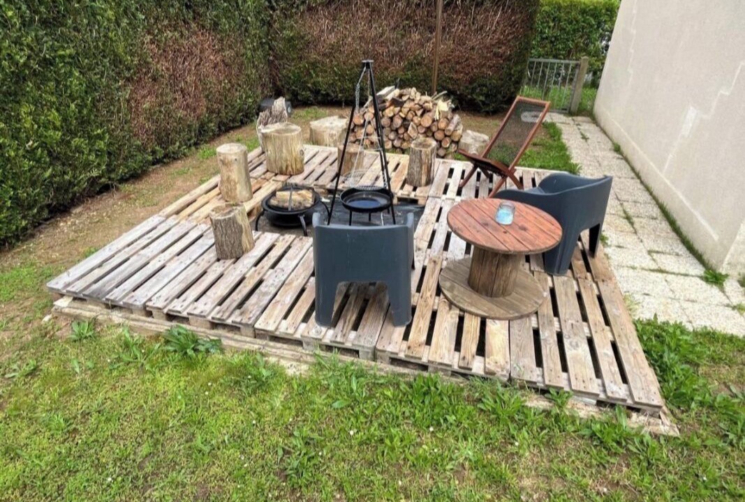 Photo of Outdoor in Ranville