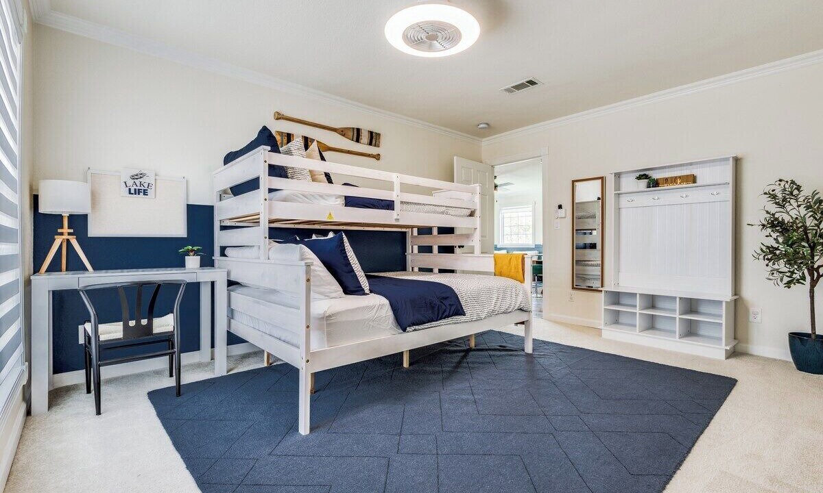 Photo of Bedroom in Lakewood Village