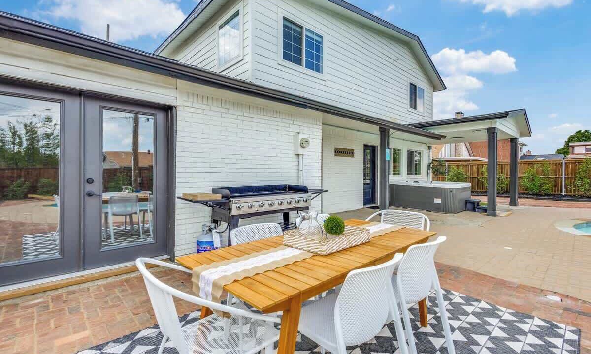 Photo of Outdoor in Lakewood Village