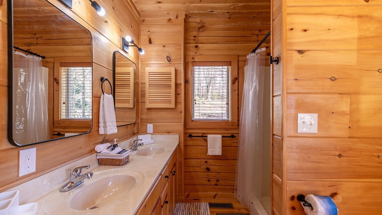 Photo of Others in Beech Mountain