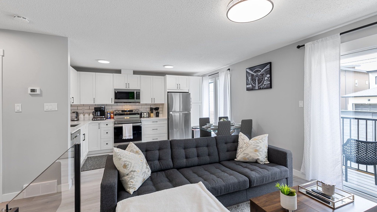 Photo of Livingroom in Southwest Calgary