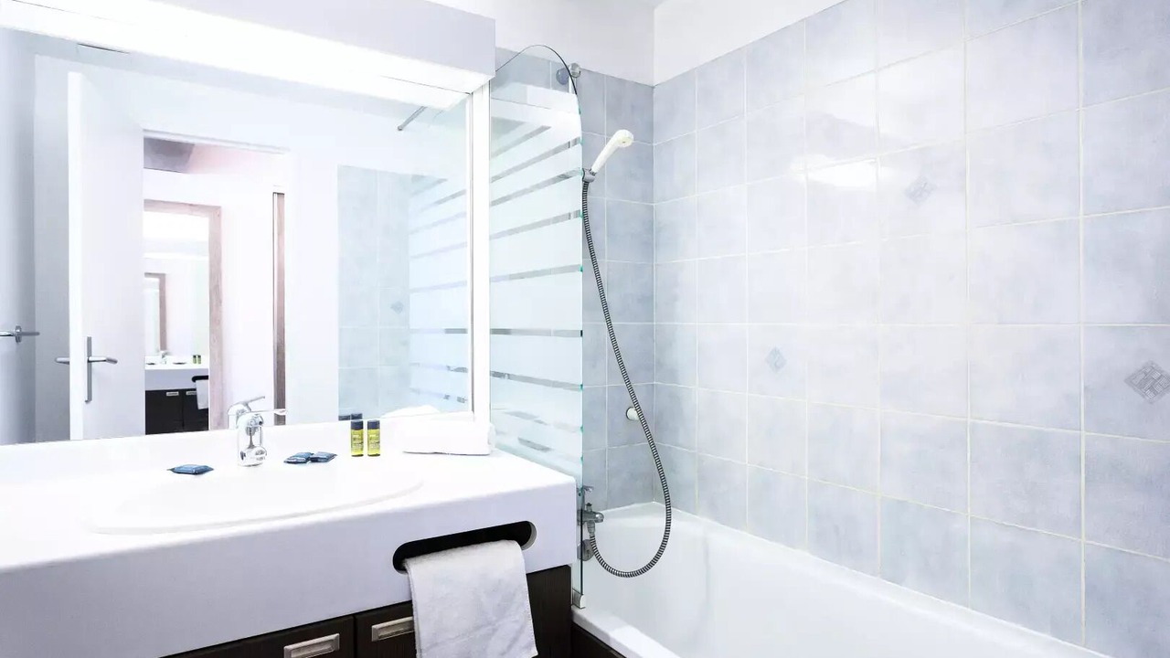 Photo of Bathroom in Mont-de-Lans