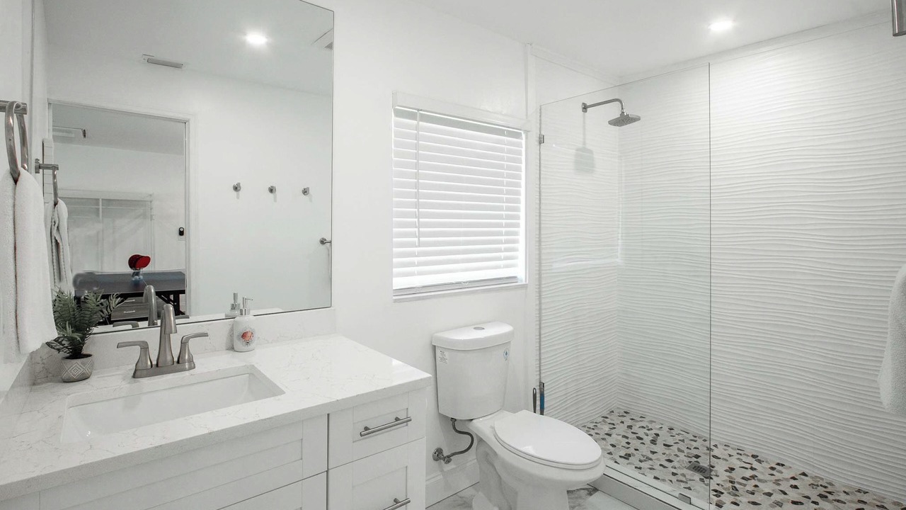 Photo of Bathroom in East Naples