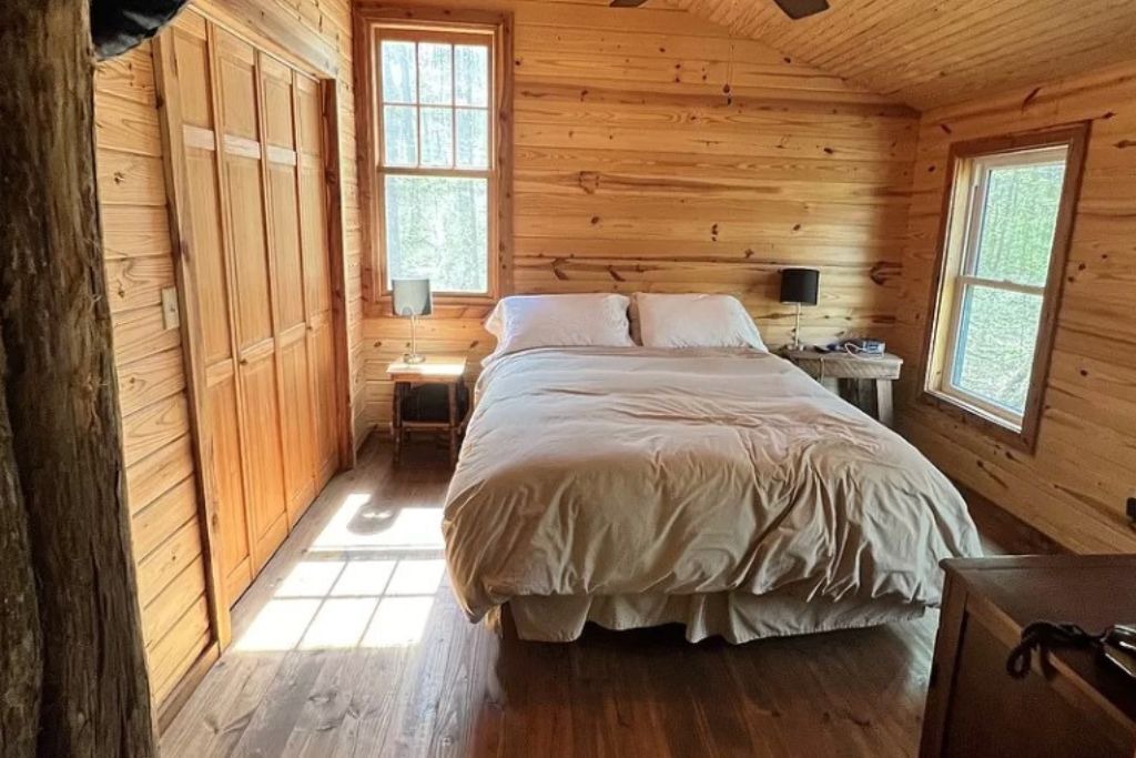 Photo of Bedroom in Nunnelly