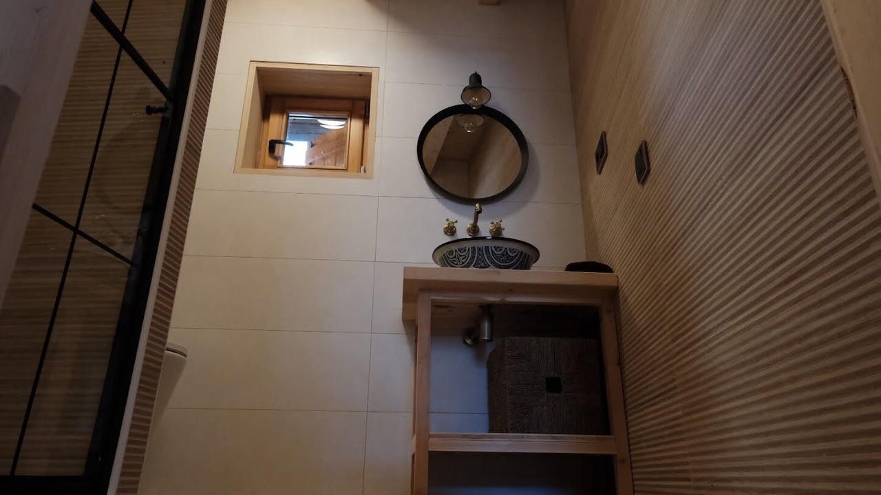 Photo of Bathroom in Burg