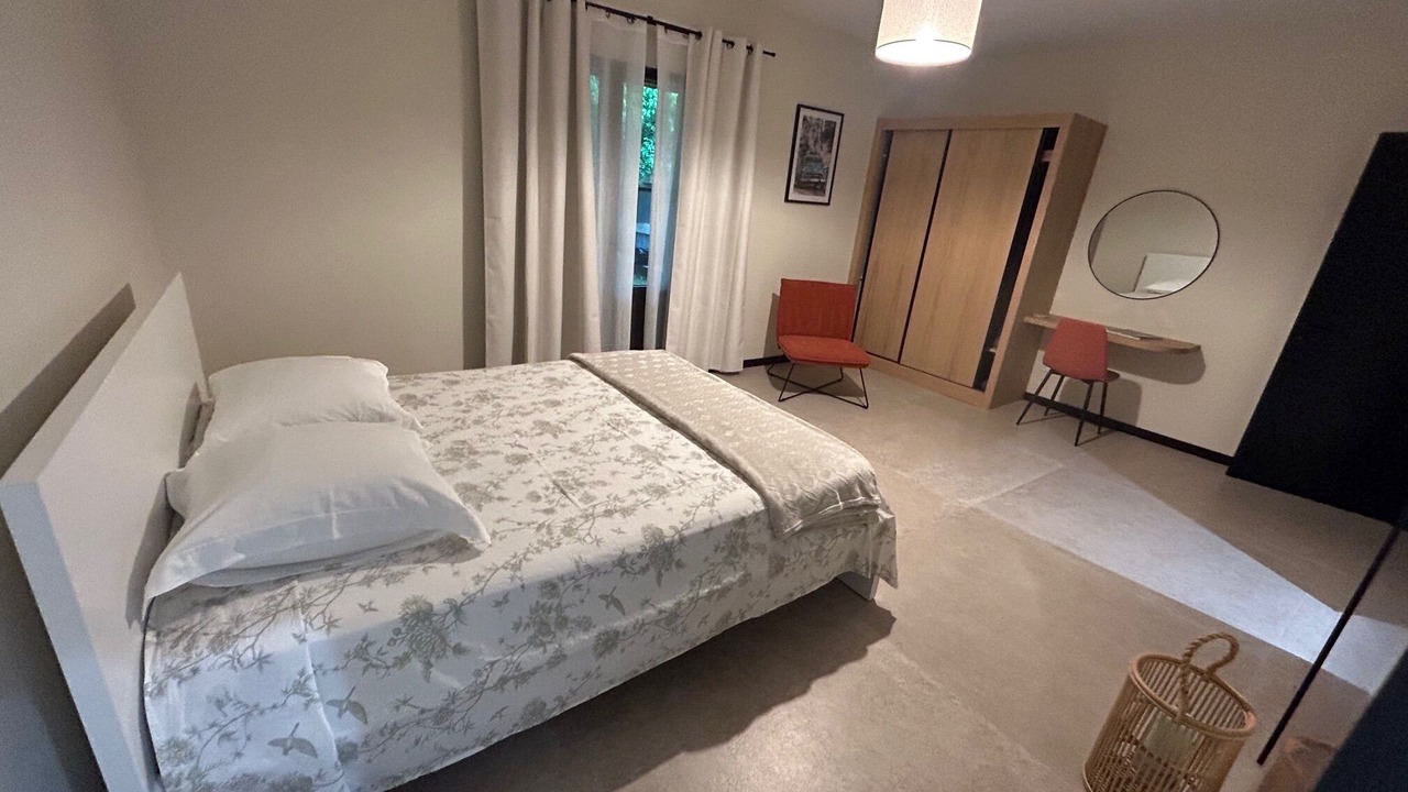 Photo of Bedroom in Gaillan-en-Medoc