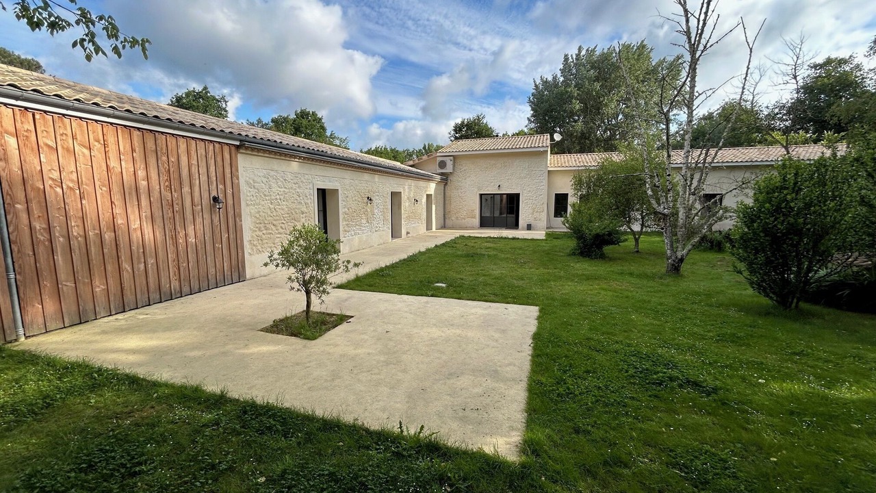 Photo of Outdoor in Gaillan-en-Medoc