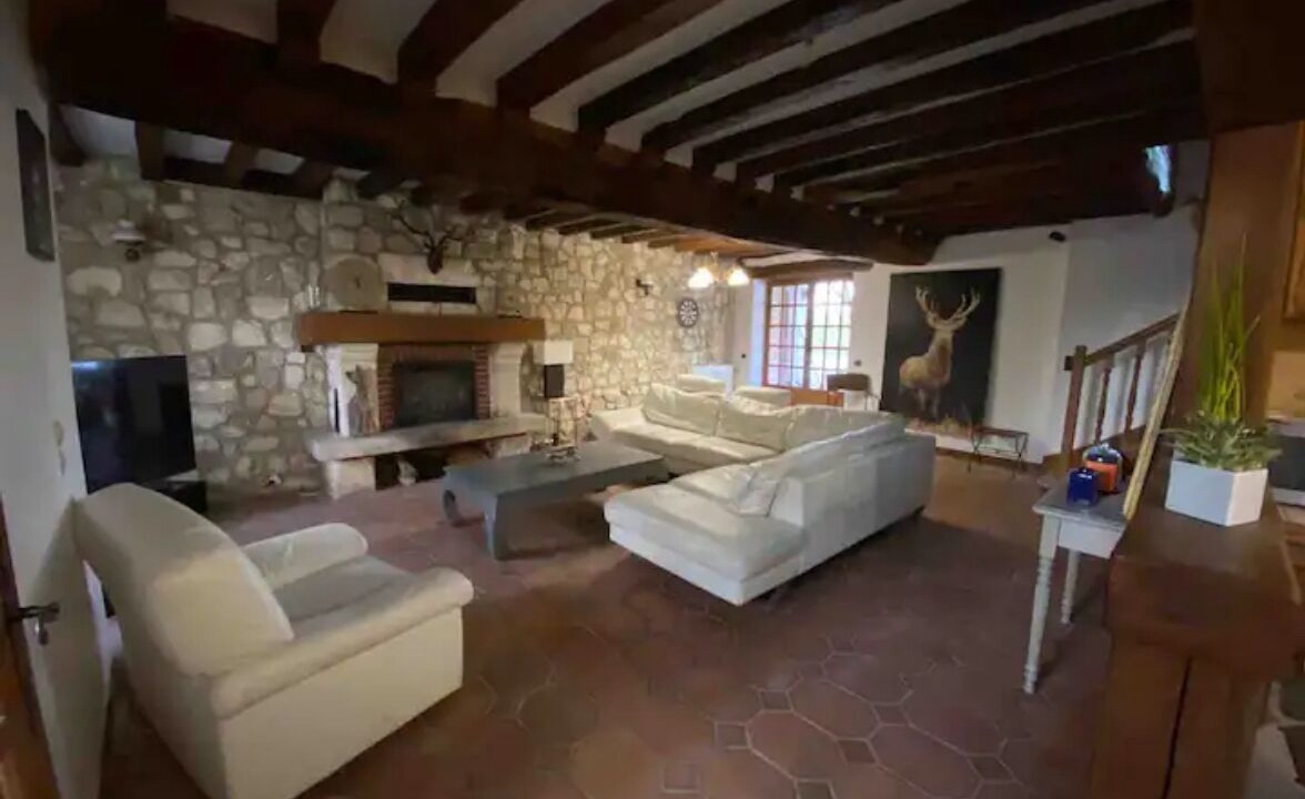 Photo of Livingroom in La Chapelle-Moutils