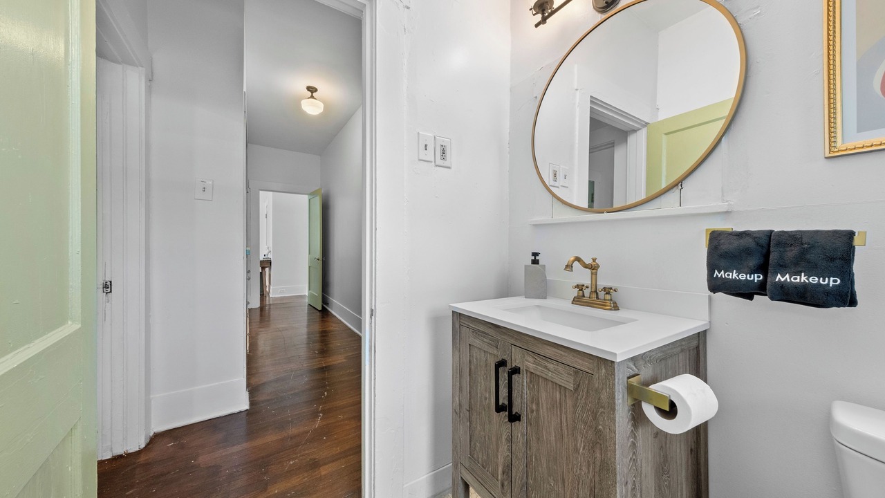 Photo of Bathroom in Midtown