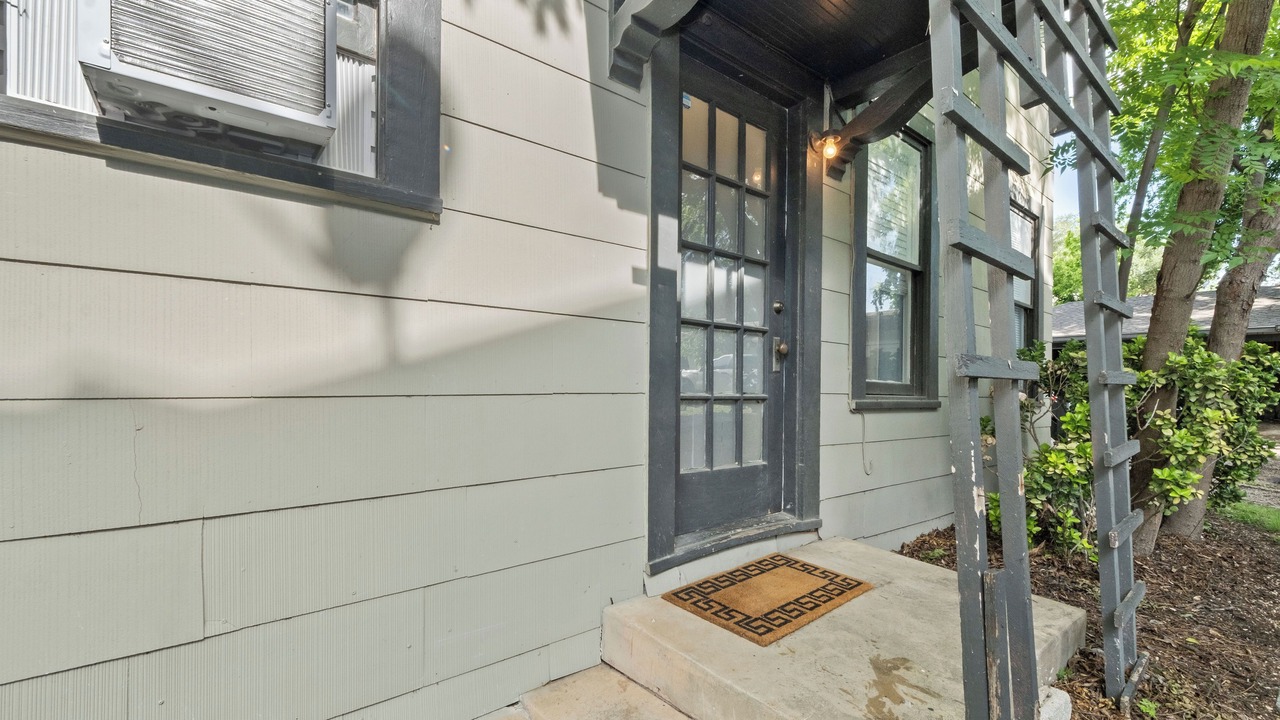 Photo of Outdoor in Midtown
