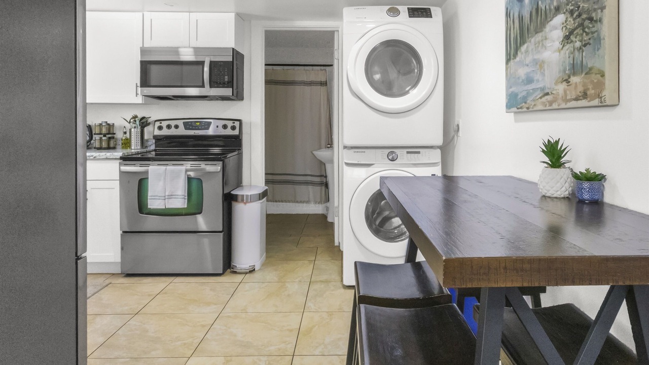 Photo of Others in Logan