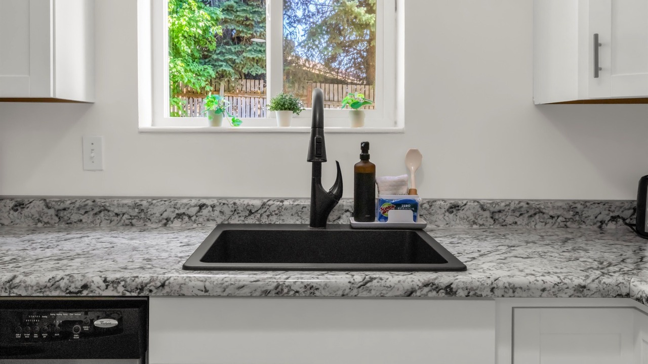 Photo of Others in Logan