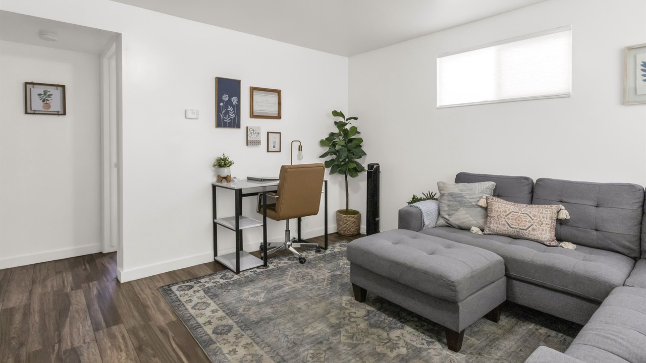 Photo of Bedroom in Logan