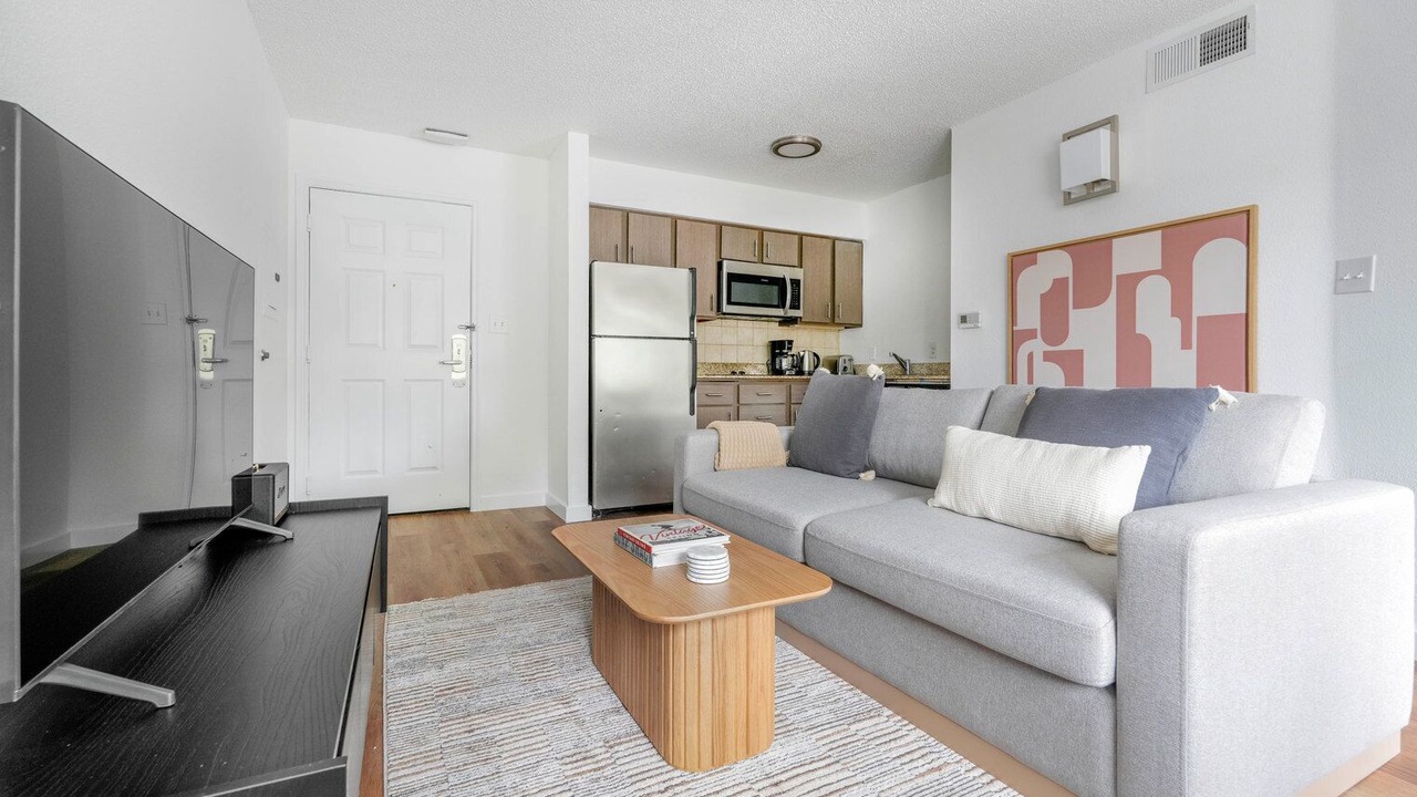 Photo of Livingroom in Gateway